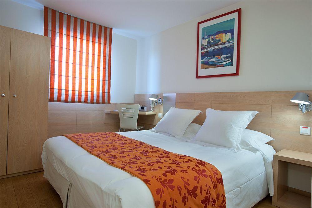 Residence Hoteliere Alcyon Порто-Векио Екстериор снимка